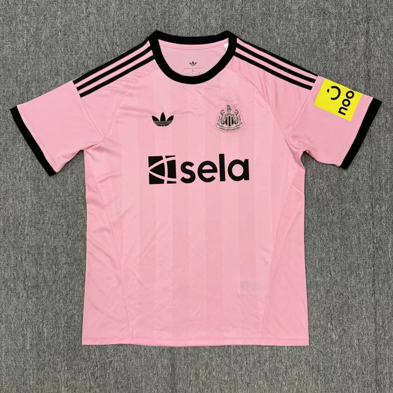 AAA Quality Newcastle 25/26 GK Pink Soccer Jersey